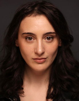 Coral Mizrachi as Vic