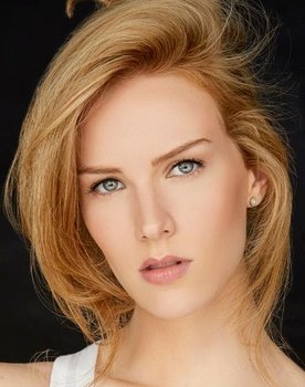 Charlotte Kirk as Tara