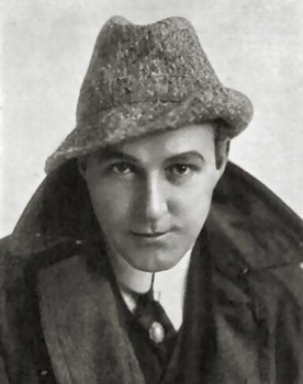 Dustin Farnum as Roger Carr