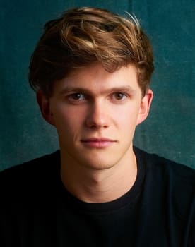 Tom Prior as Georgie Springfield