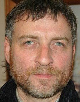 Artem Temnikov as Eiben