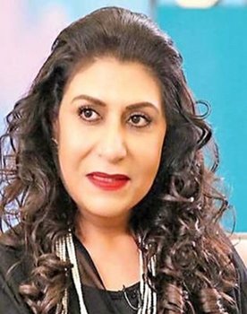 Haifaa Adel as نجاة صب القفشة