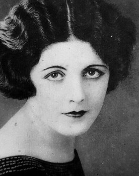 Monique Chrysès