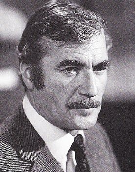 Nigel Davenport