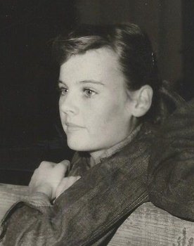 Judy Nugent as Wanda Anderson