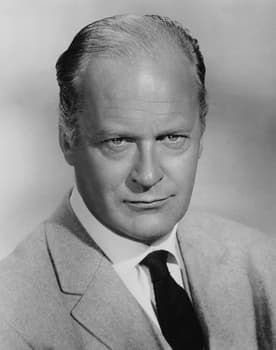 Curd Jürgens as Graf Erik Stjernenhö