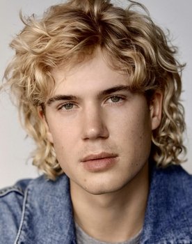 Jedd Sharp as Milo