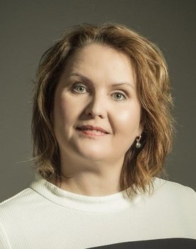 Garmen Tabor as Woman