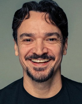 Tay Lopez as Dr. Roberto Selva