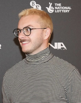 Elliot Tuttle as Tom