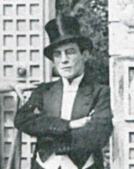 Antonio Rolando as 