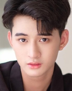 Suttinun Thiansuwan as Noo