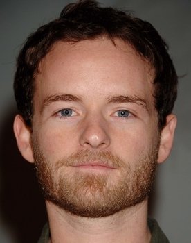 Christopher Masterson Photo
