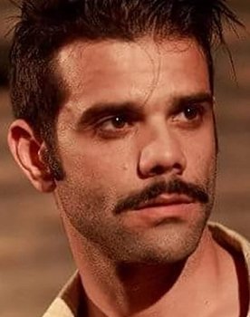 Panagiotis Karmatis as Θανάσης