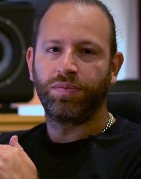 Saul Milton as Chase