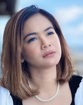 Indah Indriana