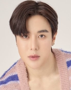 Weerayut Chansook as Kan
