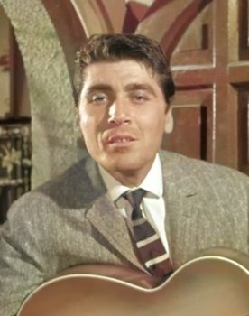 Ateş Bacayı Sardı