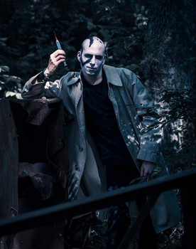 Justyn Christofel as Buford