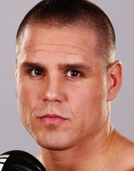 UFC 131: Dos Santos vs. Carwin
