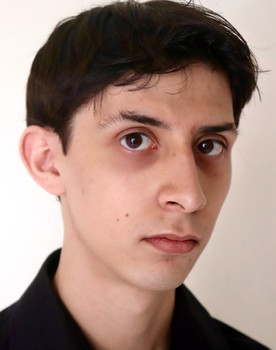 Santiago Berumen as Daniel