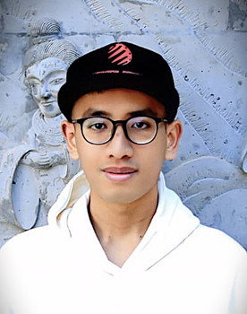 Randy Rachmat Ramadhan as Randy