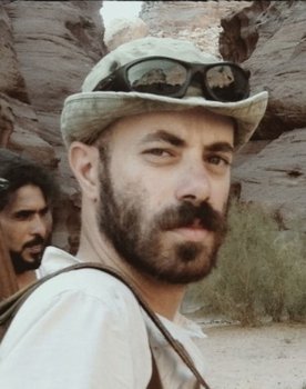 Yanal Kassay as Soldier