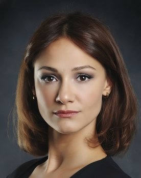 Seda Demir as Ayşe