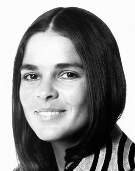 Ali MacGraw Photo