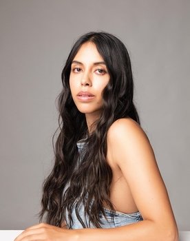 Fernanda Rivera as Luz María