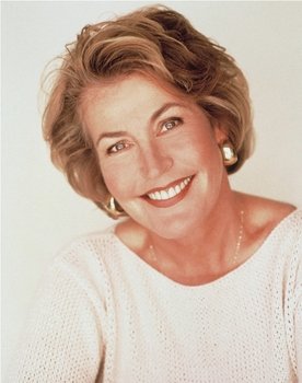 Helen Reddy as Self