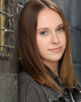 Madison Marshall as Lillian