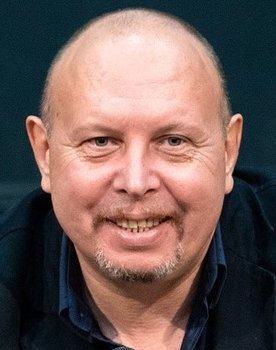 Клуб первых жён