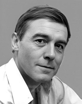 Michael Jayston