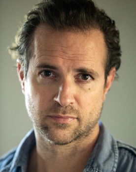 Tom Frank as Scott Staley