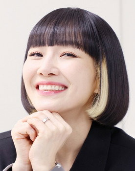 Jadu as Park Hyo-jin