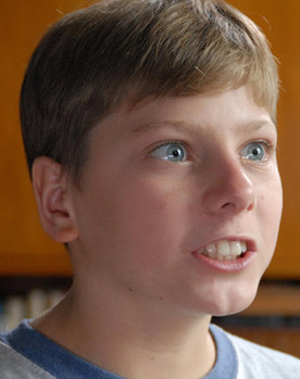 Aleksandr Vlasov as Sasha