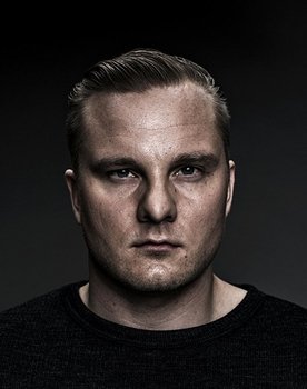 Severi Saarinen as Henri