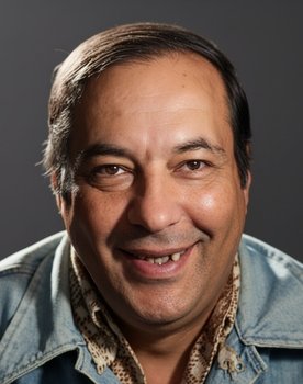 Mete İnselel as Cafer