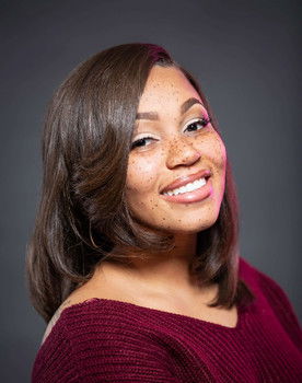 Chasity Curling as The Supplier