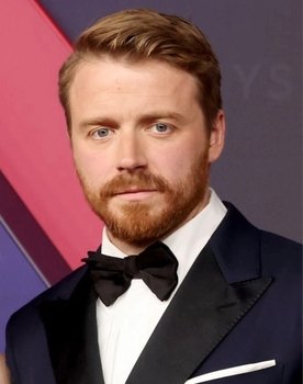 Jack Lowden
