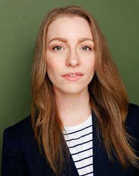 Joanna Cretella as Amanda Healy