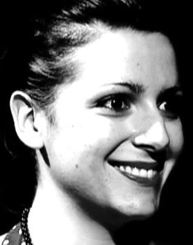 Elena Saorin as Lana