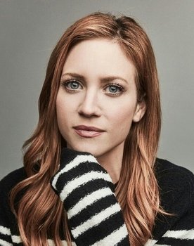 Brittany Snow Photo