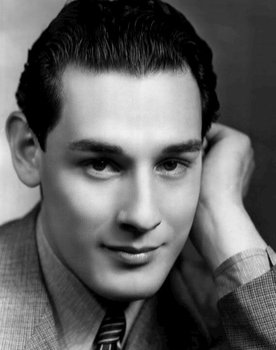 Tito Guízar as José Francisco Ruelas