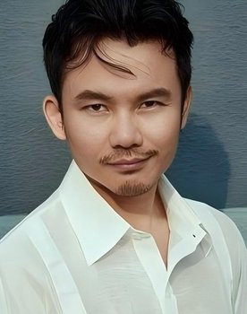 林佳俊 as Jing Jing