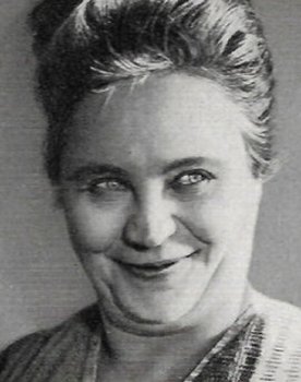 Margarete Kupfer as 