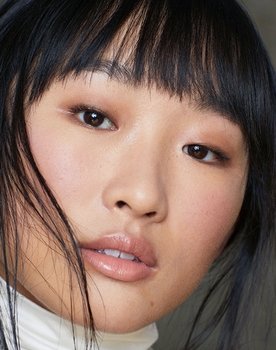 Ji-young Yoo as Mercy