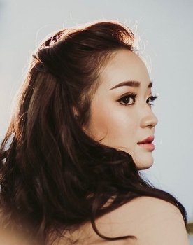 Kanya Leenutapong