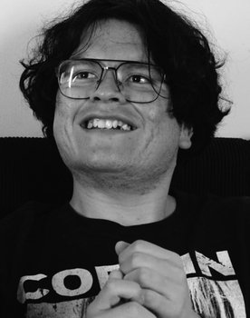Maikee Portillo as Novio (Voz)